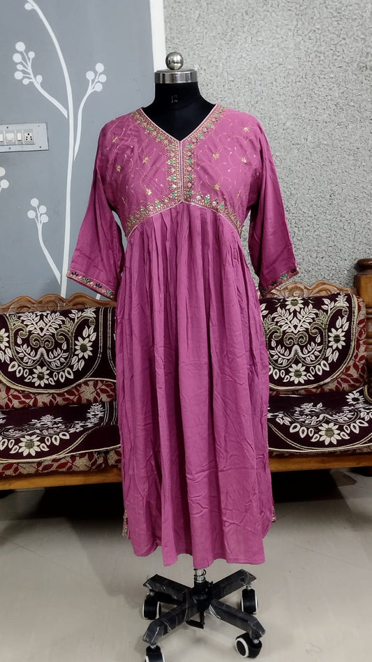 Alya Cut Kurti - bashful-pink