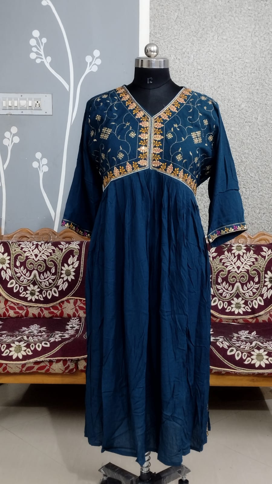 Alya Cut Kurti - midnight