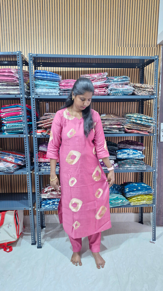 Lovely pink kurti with pant